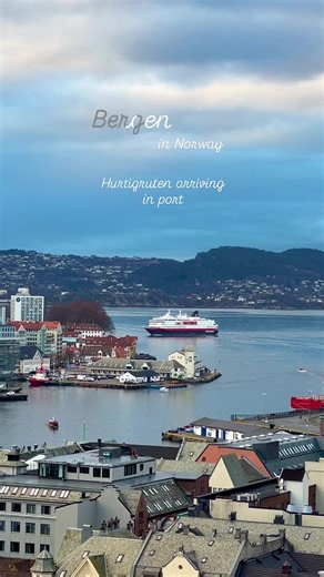 🚢 Hurtigruten – The Lifeline of the Norwegian Coast • What is it? Hurtigruten, officially known as The Coastal Express (Kystruten Bergen–Kirkenes), is a historic shipping route along the Norwegian coast. • History: Established in 1893, the route has served as the coast’s most vital lifeline for over 130 years, transporting passengers, cargo, and mail. • The Route: It sails between Bergen in the south and Kirkenes in the far north, calling at a total of 34 ports. • Duration: A full round trip (B