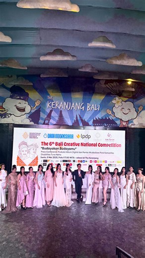 Luh Muani Academy 🎓 on Instagram: ":D Senin, 5 Mei 2025 Fashion Show Evening Gown by Modeling Class LMA @luhmuaniacademy di The Keranjang @thekeranjangbali 👠 👩 Model by @chesyaangelia 👸Show Director by @dayuwidya_ 👗WD by @sm_rentandboutique 🎬 Video by @anggadwrnt @harva.visual www.luhmuaniacademy.com Ayoo bergabung di LUH MUANI ACADEMY @luhmuaniacademy make your dreams come true PAGEANT | MC/PRESENTER | MODELING | ACTING |PERSONALITY | PUBLIC SPEAKING Wujudkan MIMPI Anda bersama LMA 🙏 #lu