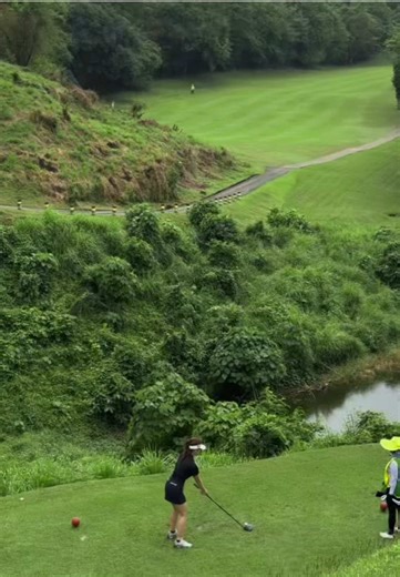 Mastering Golf Techniques: Fade Shot Essentials