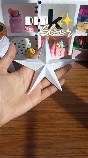 DIY Christmas Star✨🤍||Christmas decor ideas||#diy#viralshorts#christmasdecor#star#3dstar#papercraft