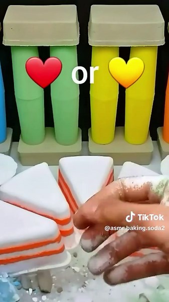 #asmrbakingsoda#findcolour #relaxcrunchsounds #relaxcrunchy#crushing