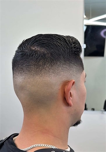 Los Lunas Barber: Early Appointments Available
