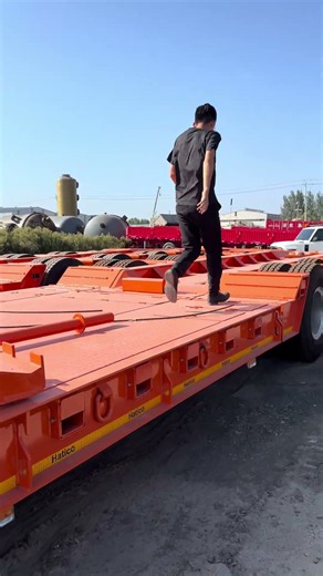 Chinese semi-trailer factory