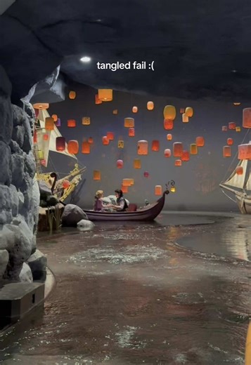 Tangled Adventure at Disney Sea: Long Waits and Fun!