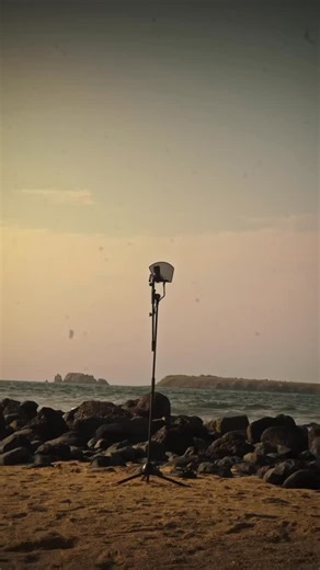 Bilou Xiv on Instagram: "La famille aujourd’hui je vous ai parlé avec le cœur ouvert. DOMOU GARMY , un voyage entre héritage, identité et transmission. De Dommu Garmy à Papa de Garmy, une histoire !! Le 14 novembre on écrit une nouvelle page ensemble Je vous aime tellement ❤️❤️ #Domougarmy #bilouback #dancemusic Vidéo 🎥 @dia_metza"