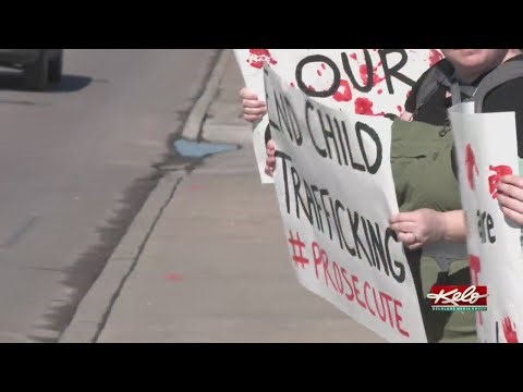 Save our Children' rally hits Sioux Falls