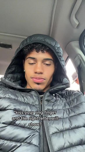 YeYe (@yeye_yeider)’s videos with Exchange - lol yea.