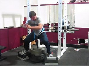 Squats Hurt Your Back? Here’s 7 Pain-Free Alternatives