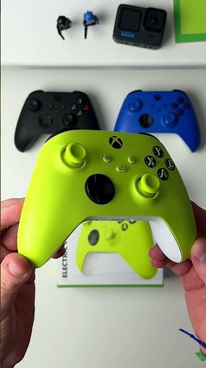 Electrifying Gameplay: Unboxing the Xbox Controller in Electric Volt Yellow 🎮⚡️#shorts #xbox