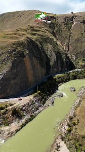 ✅ La Cabeza de Tortuga - Curva del Diablo - Jauja ✅ Está maravilla de paisaje queda en la provincia de JAUJA departamento de Junín, La Tortuga. ✅ Desde la misma montaña, de perfil y más arriba, Mirador Monterayo, se ve la Tortuga y desde el frente al otro lado del Río , Camino Inca Sausa a Pachacamac se observa claro un cóndor. | Buses y Rutas del Perú