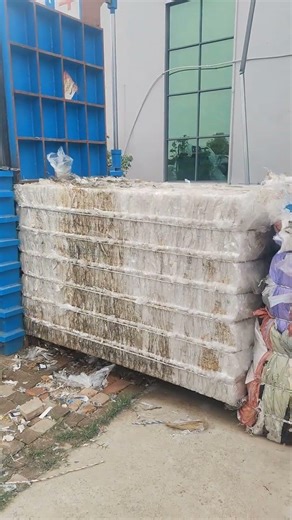 Compress plastic film easily with our Horizontal Baler#hydraulicbaler #plasticfilmbaler