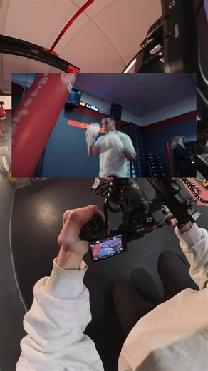 Like this effect? 💡 Lower your shutter speed to create this motion blur that I love using for action shots like this. #videographer #videography #videographytips #creative #creativetips