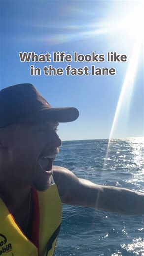 Who can name the fastest thing on this reel, it’s not a trick question 🙄 | Scott Shearsmith