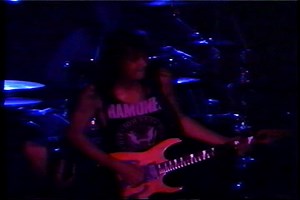 Mr Big - Addicted To That Rush (1989) PAUL GILBERT - Billy Sheehan - Eric Martin Donate Paypal: @shredmusictvpay | Shred Music TV