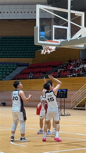 3.2K views · 13 reactions | Game 11: DTUBC - SAVAGE GANG #DBCC #danangbasketball #bongrodanang | Bóng rổ Đà Nẵng | Facebook