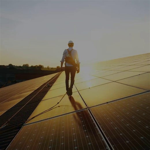 What does it take to build a more resilient world together? At Swiss Re, the way we work shapes everything we do. With over 15,000 employees worldwide, we collaborate to help people and organisations adapt, recover and thrive in an increasingly uncertain world. Addressing emerging risks, designing forward-looking solutions and supporting clients and communities through constant change is at the heart of what we do. For Swiss Re resilience is our business, today and for the future. ➡️ Discover mo