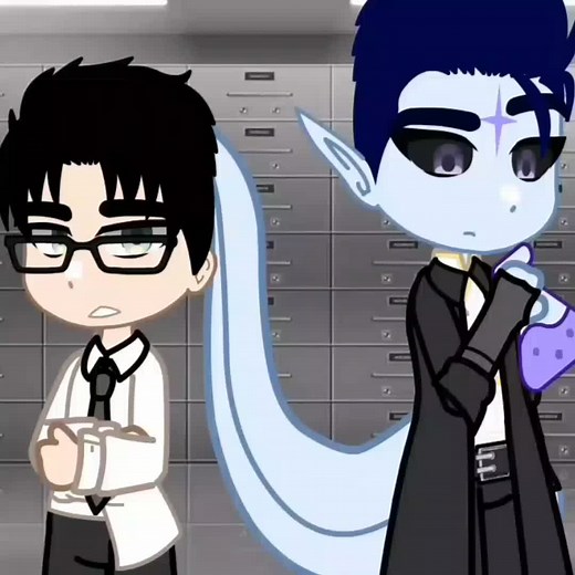 traigo muchas ideas xD, en fin, káe celoso, todo paso porque káe quería ir por unos experimentos que le pidió Victor pero termino encontrando un rival 🌚 #kaeyvictor #xd #gay #celos #lgbt #rival #viral #gacha #edit