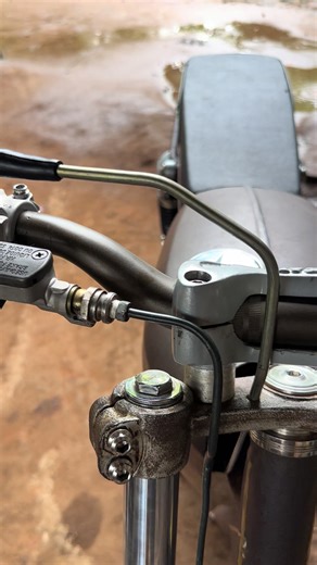 Selang rem suctom cb mu bolo bisa di pesan🔥🔥#CapCut #cb125se #modifikasi #cb100 #xybca