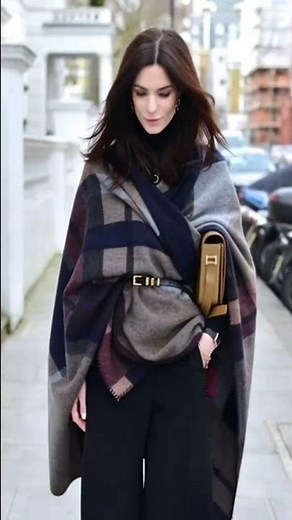 This One Layer Instantly Makes Your Outfit Look Expensive 👑