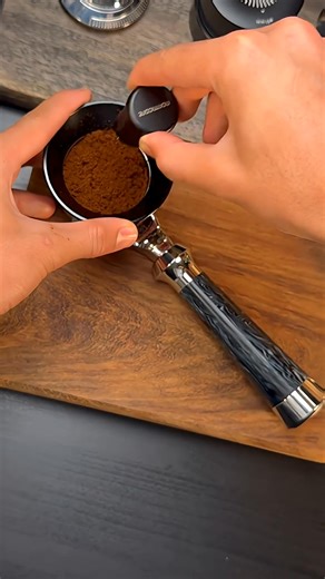 Delonghi Dedica home espresso machine | espresso pov tutorial | Java Dreams