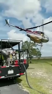 Landing a Robinson R44 Crop Duster Helicopter 😎👍👏 #robinsonhelicopters #robinsonr44 #helicopterlanding #aviationhelicopter #helicopters #helicopterpilot #cropduster | Factory Direct Models
