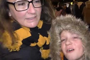 WATCH: Disappointed Wolves fans swallow another Molineux mess