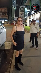 105K views · 1.3K reactions | She's a 'show-stopper' #NeenaGupta knows how to set fans' hearts racing with her unique andaaz. #zoomtv #zoomshots #bollywood #spotted #neena #celebritystyle #celebrityfashion | Zoom TV | Facebook