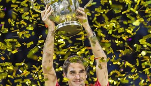 Roger Federer is first tennis player to top list of highest-earning athletes