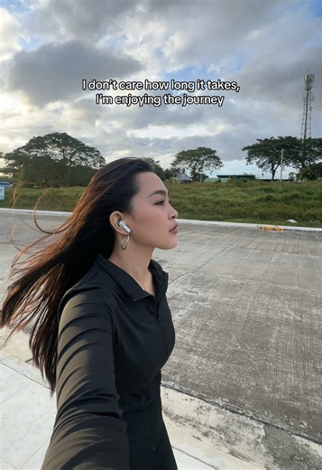 Nicole Cindy Silva (@nicolecindys)’s video of Fitness Journey