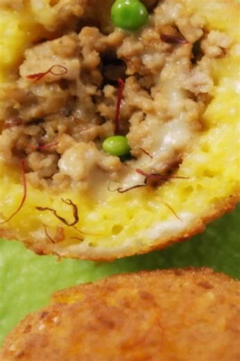 Making crispy arancini crust