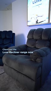 The Sleep Company presents World's 1st & Only SmartGRID Recliner with incredible comfort! 😎 ✅ Patented SmartGRID Technology ✅ Recline in Auto Mode ✅ Rocking Movement ✅ Revolving Mechanism | The Sleep Company