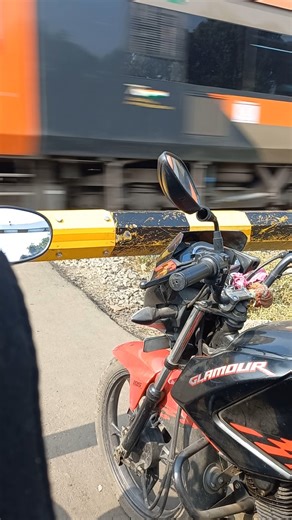 Howrah - patna vande Bharat Express 🇮🇳 🚂#shorts #indianrailways #travel #vandebharatexpress