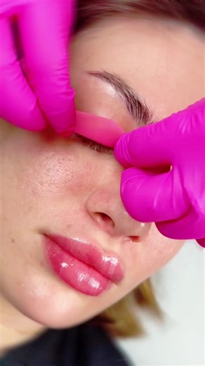 The magic of eyelash lifting #lashliftingtraining #koreanlashlift #amazon #lashlift #eyelases
