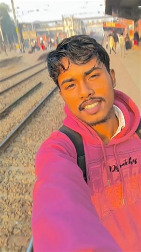 Ìtz Mê Kãūshâl Kātïl on Instagram: "💗Jati hai to kaha 💗#rockstar_kaushal_x0 #trending #viralvideos #reels #viral #viratkohli #instagram #india #instagod #india #instamood"