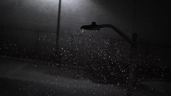 NY: Snowstorm Hits New York City As Temperatures Drop - 58957722