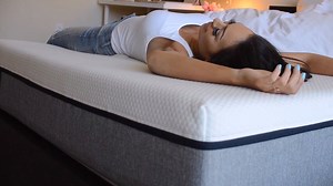 450K views · 5 comments | Here's how Lull will finally help you sleep: A premium mattress, delivered in a box. The perfect combination of comfort and support - Check out Lull. Free Shipping. 100 Night Trial. Free Returns. | Lull | Facebook