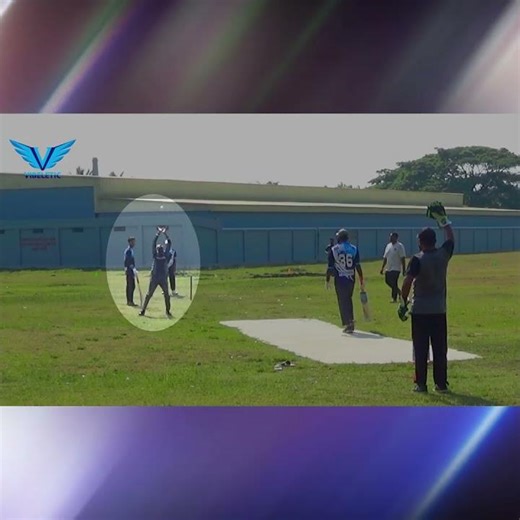 Unbelievable! Bowler Drops Simple Catch | Viral Cricket Funny Moment