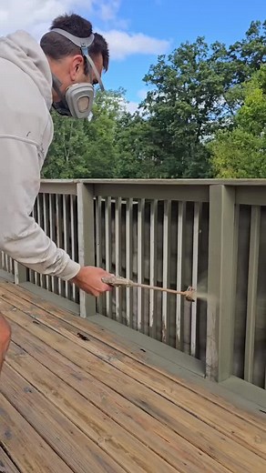 Complete Guide to Deck Painting and Staining