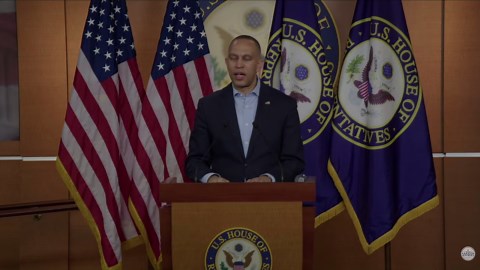 'Why is Pete Hegseth still around?': Hakeem Jeffries tears into Trump admin over 'reckless, costly' war with Iran