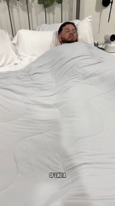 Viral cooling blanket #hotsleeper #CoolingBlanket #CoolingSolutions #blanket #comforter | Viral Useful Product Finds