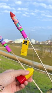 🚀 Light your fireworks safely from 10 meters away! 🔥 With this Remote Control Igniter, kids can spark fireworks from a safe distance — just clip the firecracker, power it on, and press the button! 💥 Its wireless range makes it super safe for everyone. Perfect for #Diwali #Parties and #Celebrations ✨ 💬 Comment "YES" if you want to try it! #RemoteControlIgniter #DiwaliGadget #SafeFireworks #TechGadget #FirecrackerIgniter #PatakaIgniter #DiwaliTech #FestivalGadget #WirelessIgniter | NextGen Gad