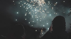 Your favourite winter festival is back...Jasper in January returns from January 12-28, 2024!🎉 Skiing! Sleigh rides! Skating, and more! Grab your coziest toque and celebrate the lighter side of winter in Jasper with glowing decorations, winter adventure and après options throughout town - let's celebrate the season with everything that makes our frostiest months our most memorable. Festival highlights include: 🎆 Street Party and Fireworks 🏒 Jasper Pond Hockey Tournament 🍺 Whiskey Wine and Hop