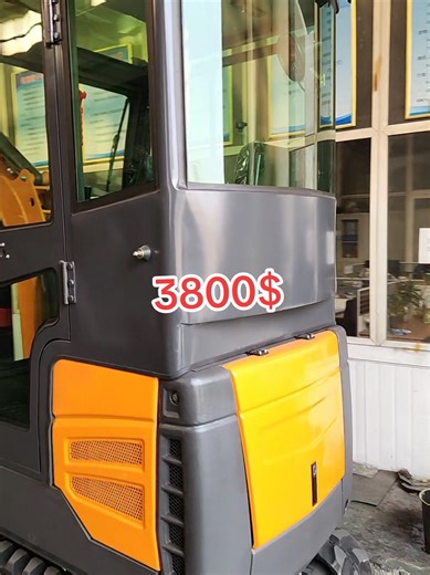 Compact 2-Ton Mini Excavator with Cabin for Sale