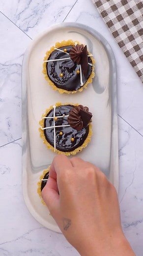 Would you pick the mini cake? 🤤 #cake #dessert #sweetcake #homemade