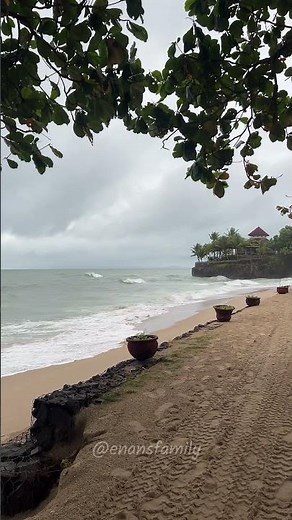 Tepi Pantai Patra Hotel Anyer #pantai #tepipantai #anyer #destinasiwisata #liburan #beach