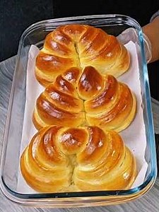 Delicious Bread recipr. #viralvideo #shortsvideo #bakingideas