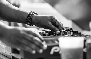 The most important events in turntablism history - Pioneer DJ
