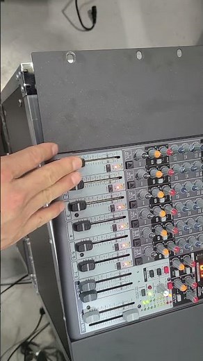 (BEHRINGER)베링거 XENYX 1204USB 8채널 USB내장 오디오콘솔