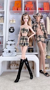 Poppy Parker never misses a beat—quick changes, effortless style. Watch her transform in the blink of an eye! #PoppyParker #Integritytoys #dollcollection #diorama #miniatures #barbie #toys | plastic_chic