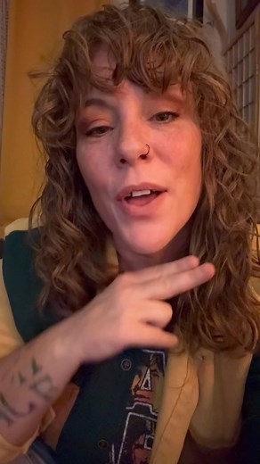 Intuition vs logic? Or intuition via logic? Let me know your thoughts in the comments 👇🏼 | Lyndsay Lee